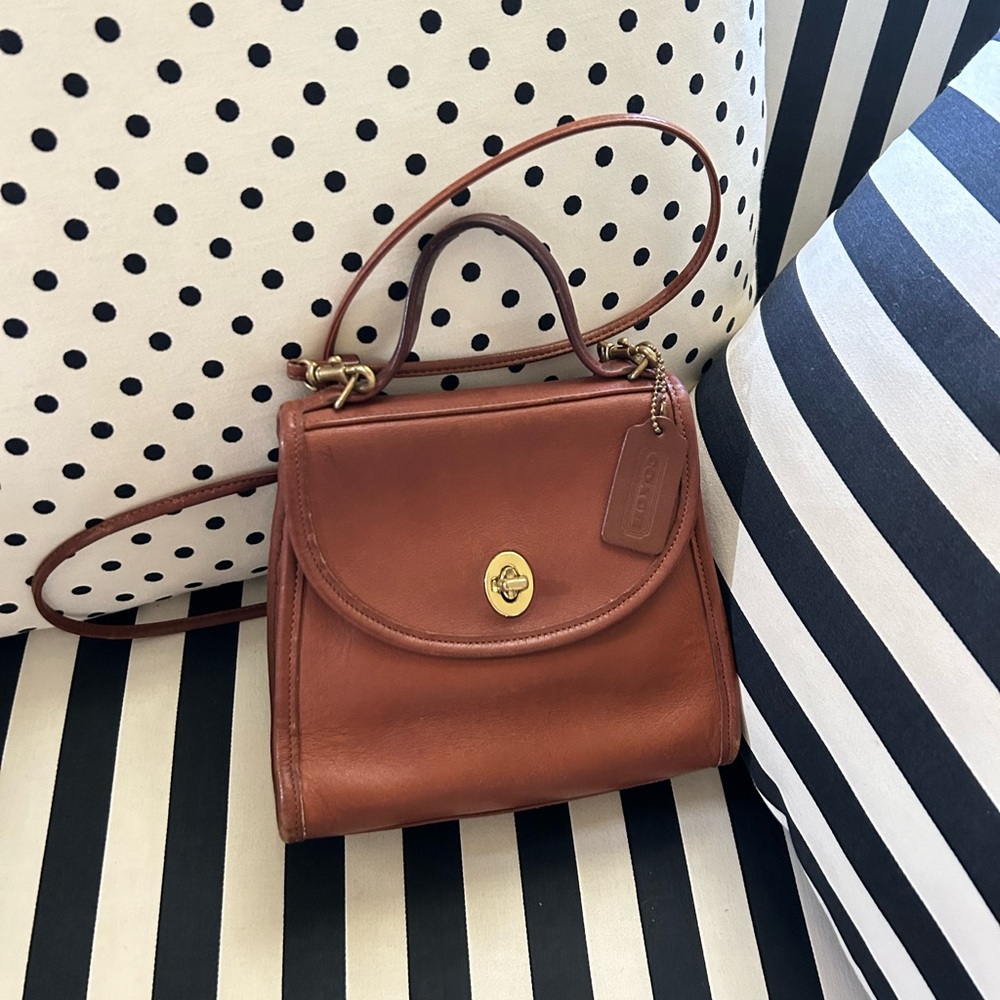 Vintage Rare Coach Purse Regina